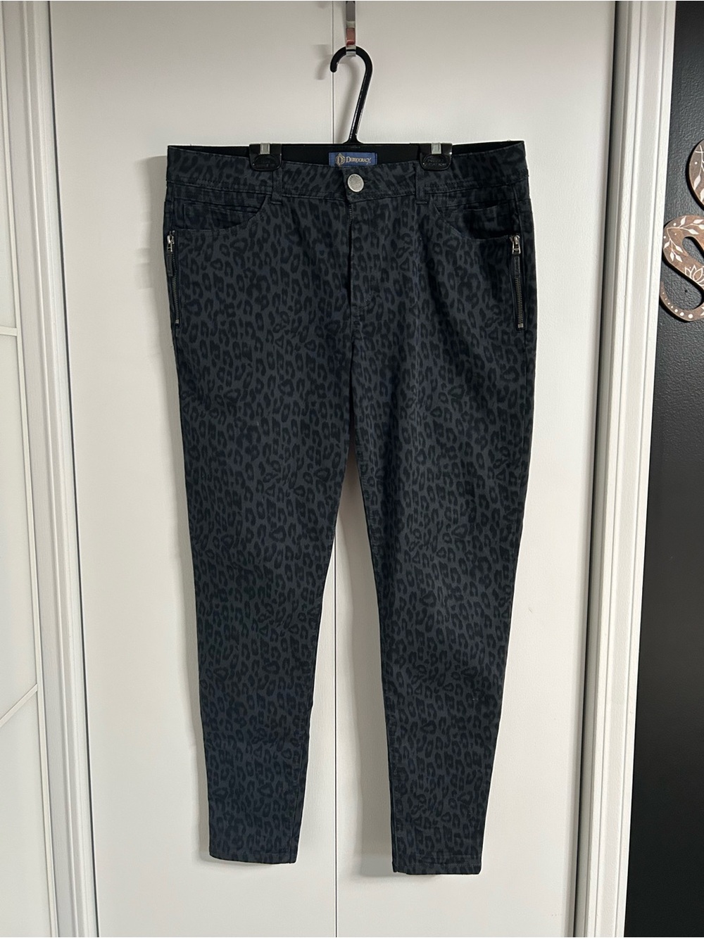 Democracy Size 16 Black Leopard-Print Skinny Jeans